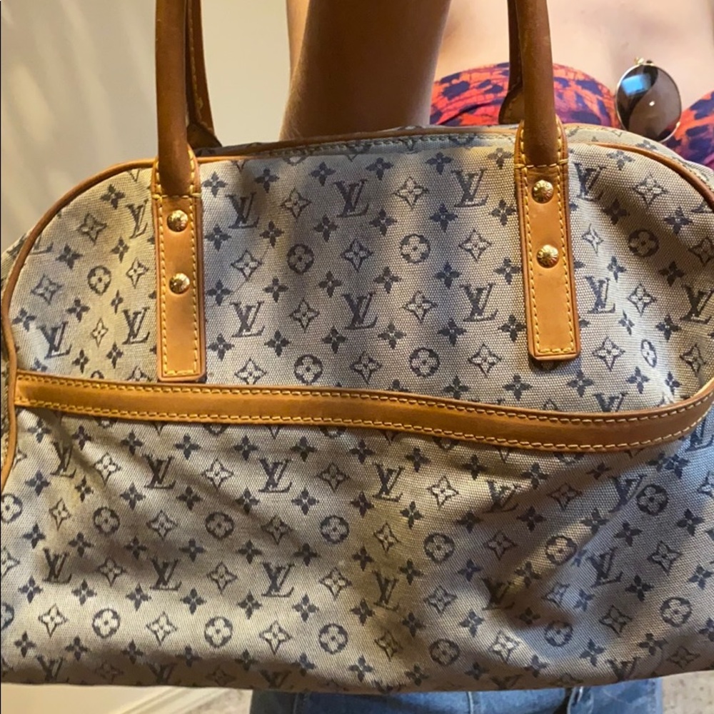 Louis Vuitton bag